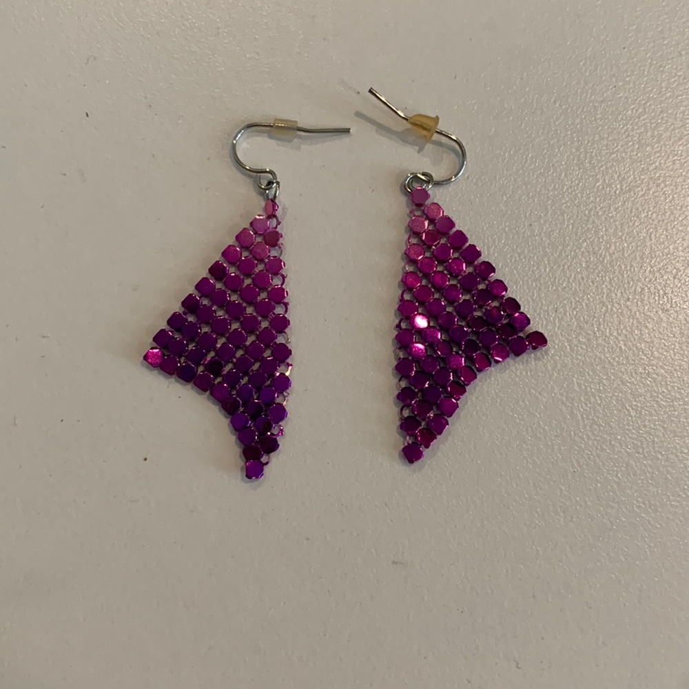 Shiny purple earrings in triangle shape